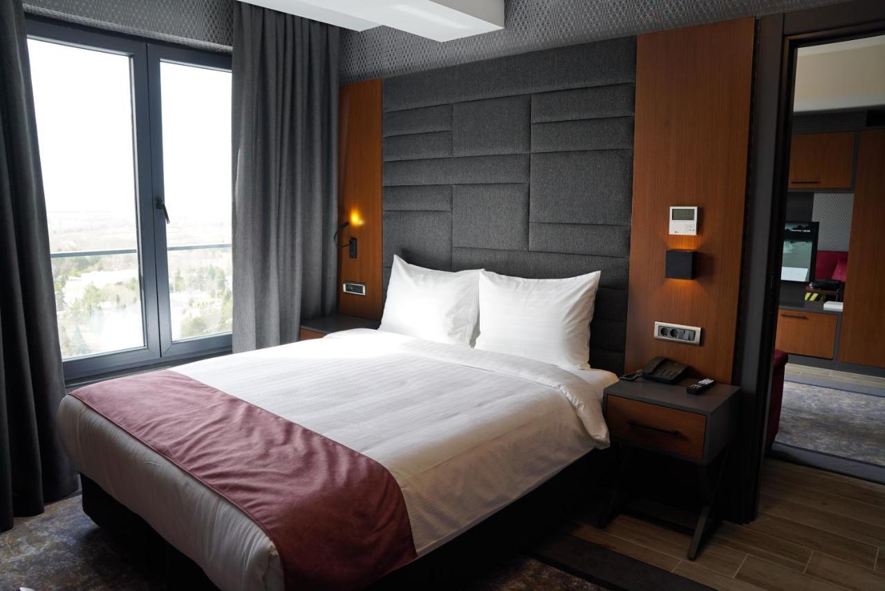 Nova Vista Deluxe & Suites A Member Of Radisson Individuals Eskisehir Exterior photo