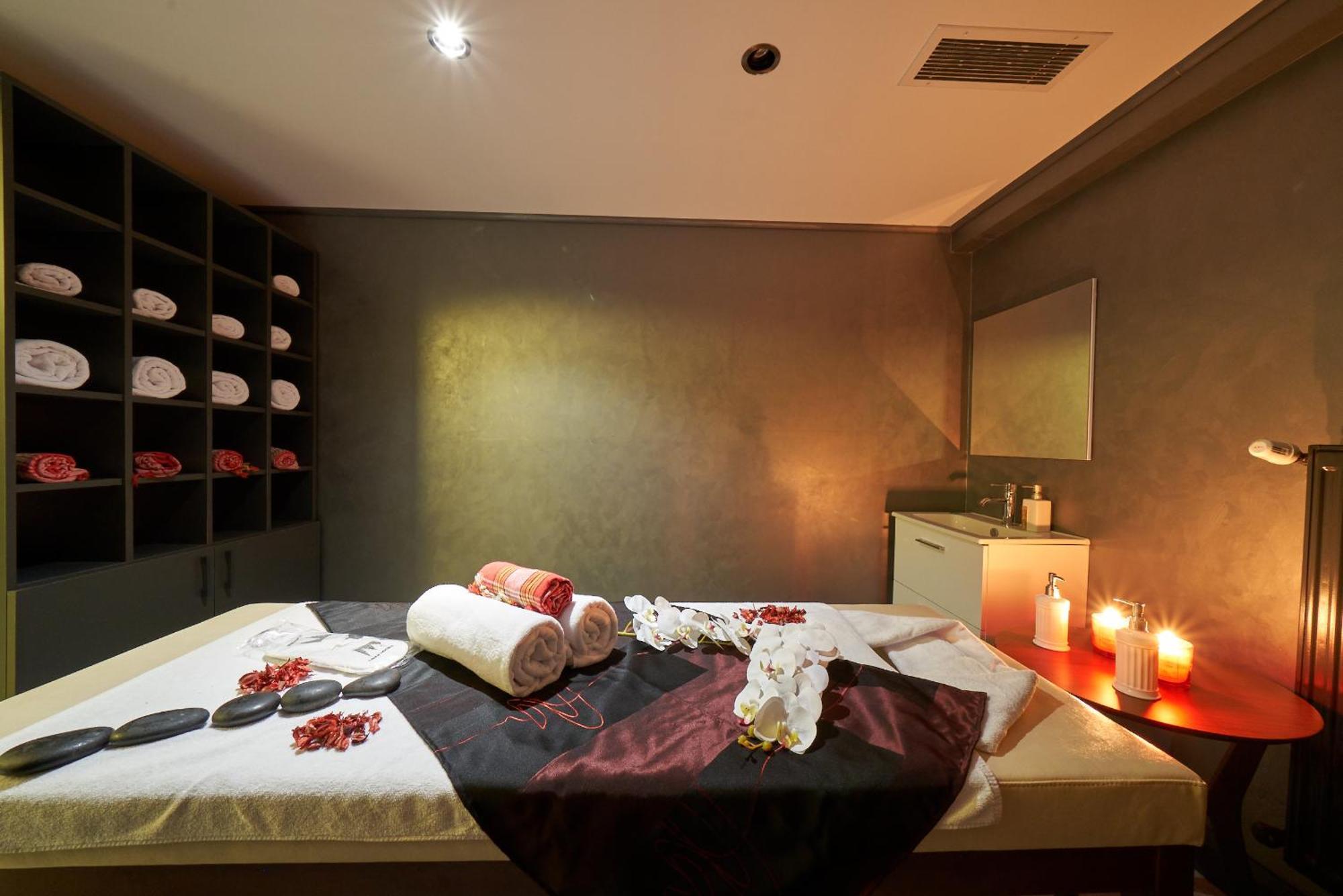 Nova Vista Deluxe & Suites A Member Of Radisson Individuals Eskisehir Exterior photo