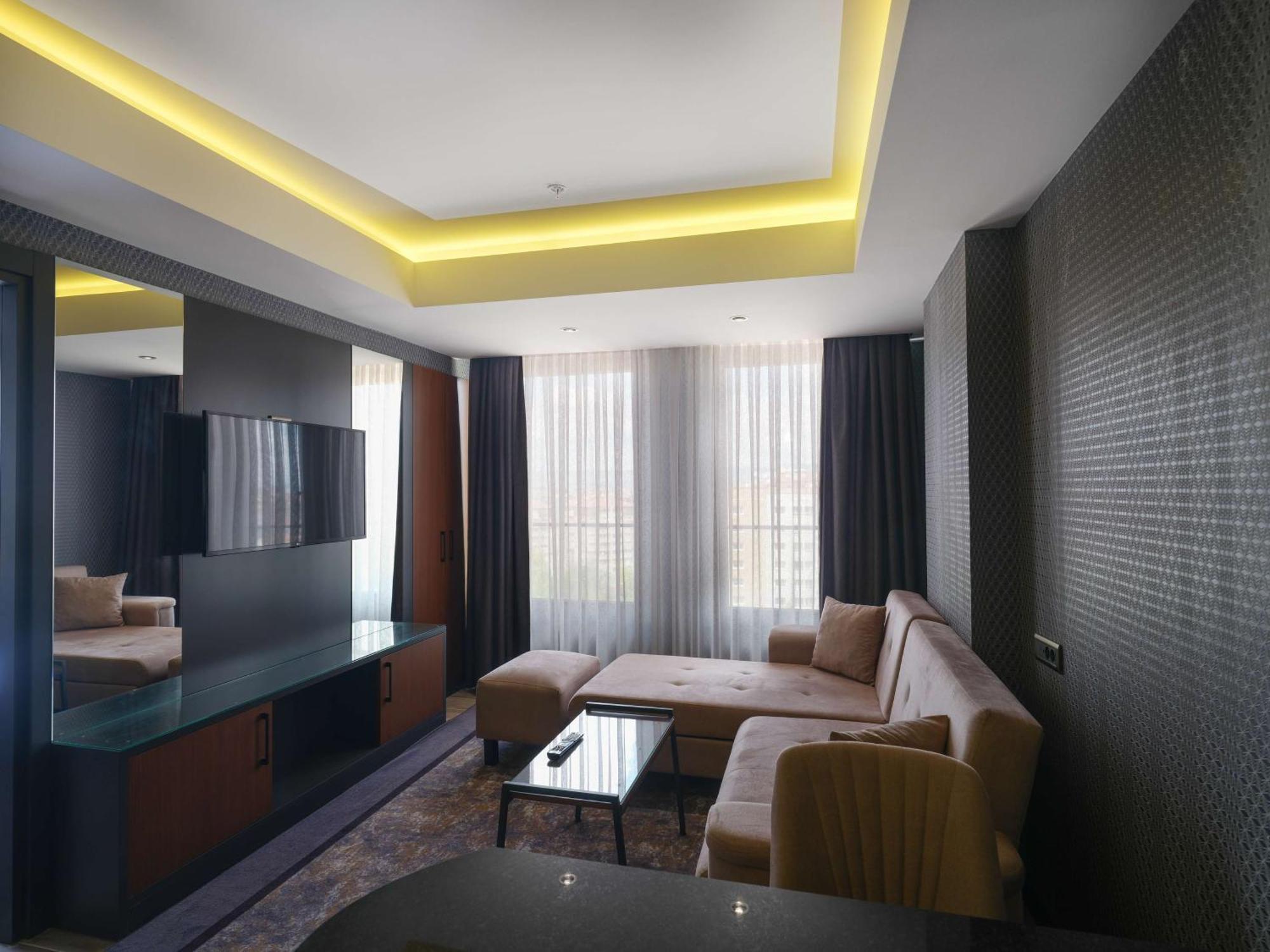 Nova Vista Deluxe & Suites A Member Of Radisson Individuals Eskisehir Exterior photo